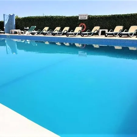 Oura Parque * البوفيرا