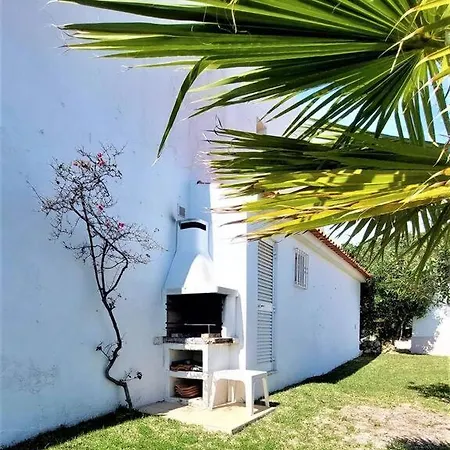 Oura Parque דירה *
